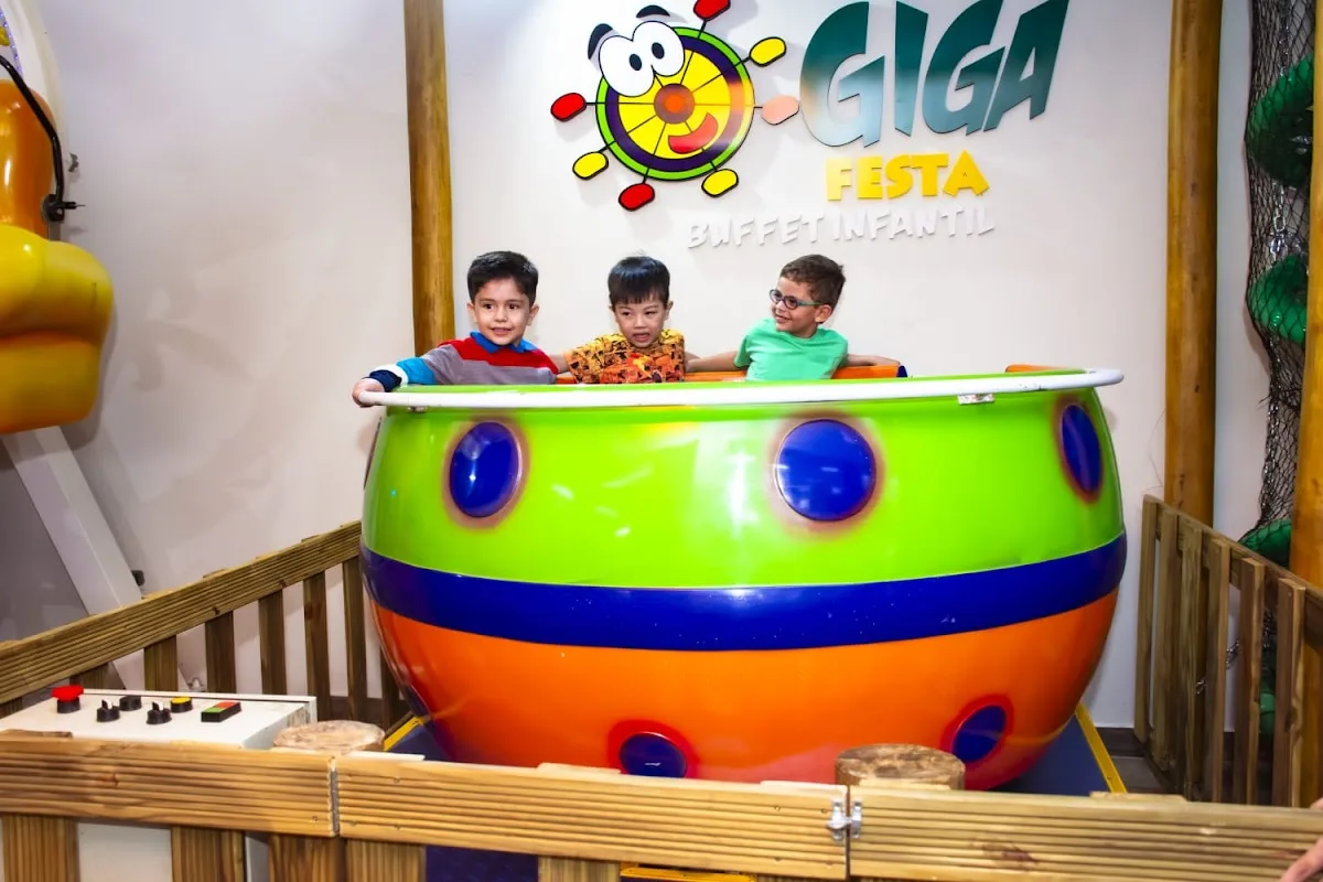 Buffet Giga Festas — Buffet / Catering em São José dos Campos