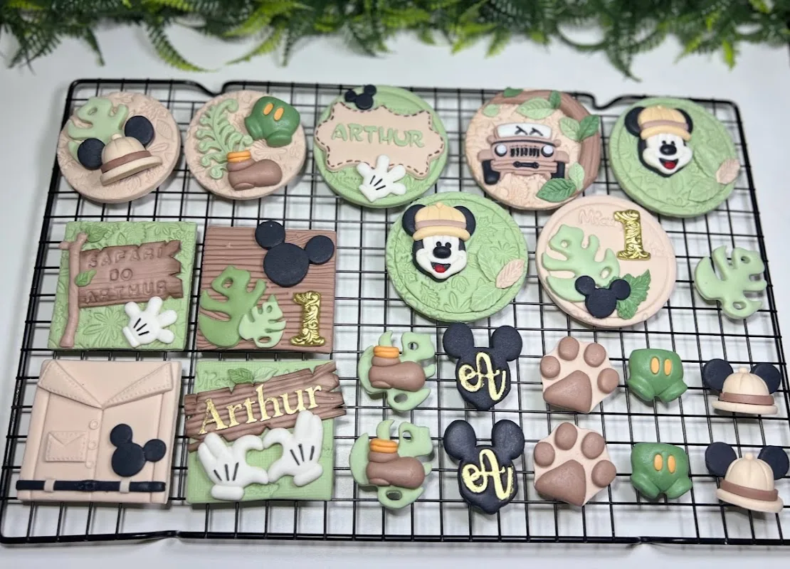 Arte com Sabor doces personalizados e apliques comestíveis — Bolos e Doces em São José dos Campos