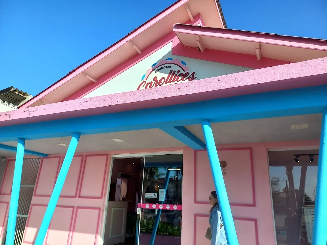 Carollices Doces e Café - Centro — Salgados em Pindamonhangaba