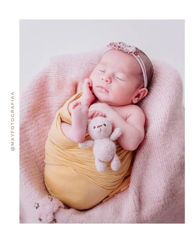 May Fotografiaa Newborn — Fotografia / Filmagem em Pindamonhangaba
