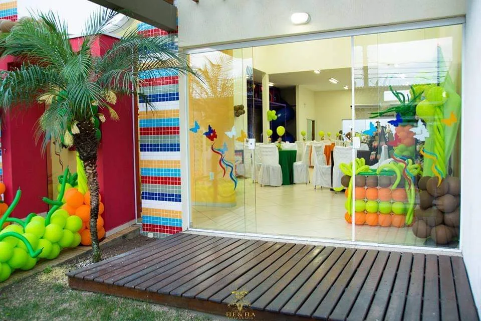 Buffet Mundo Encantado — Buffet / Catering em Guaratinguetá