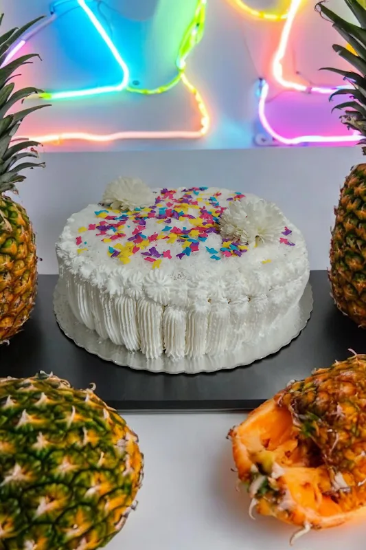 Confeitaria Sonhos de Açúcar — Bolos e Doces em Guaratinguetá