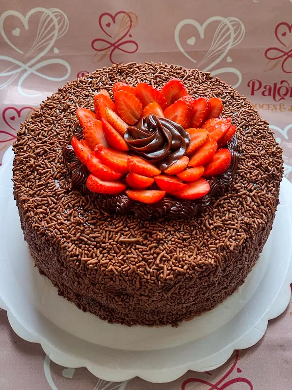 Paloma Doces e Bolos - Guaratinguetá — Bolos e Doces em Guaratinguetá