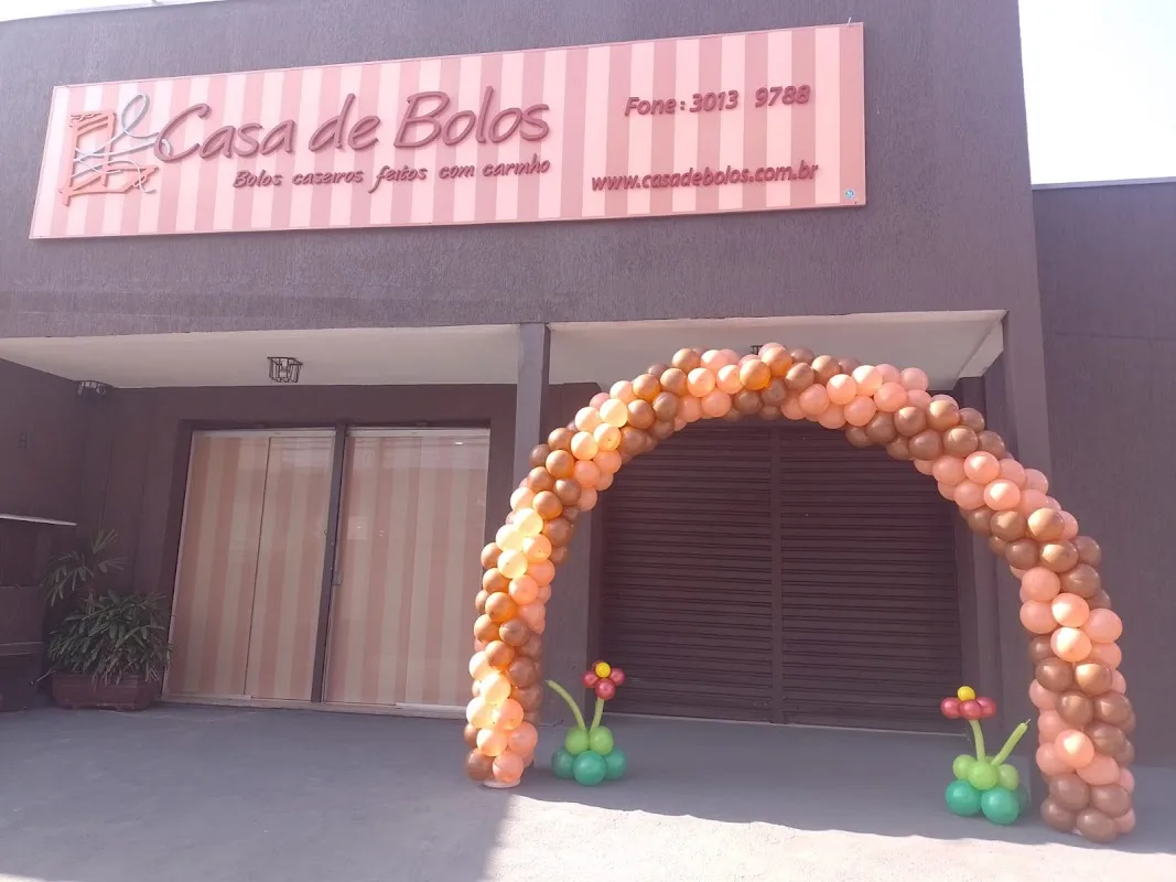 CASA DE BOLOS — Bolos e Doces em Guaratinguetá