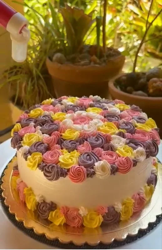 Maria Delícia Receitas — Bolos e Doces em Lorena