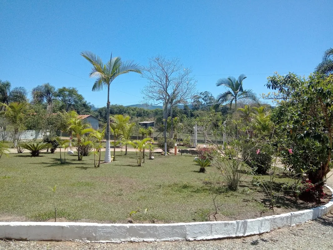 Chácara do Alaor — Sítio em Caçapava