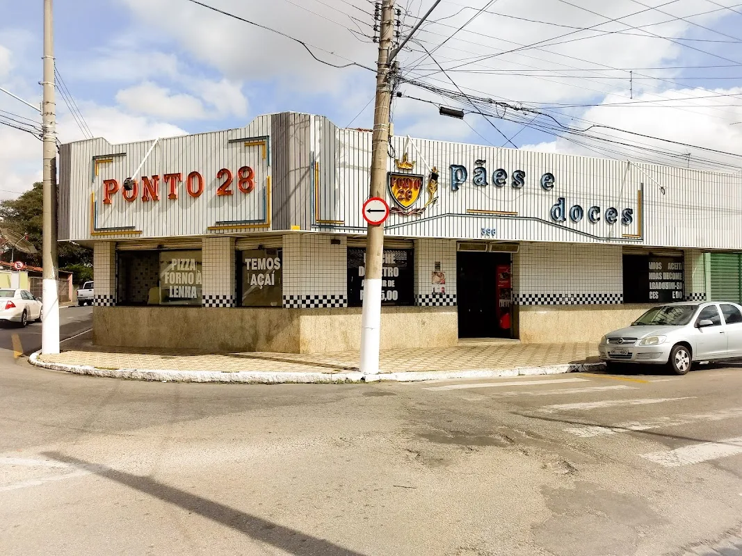 Ponto 28 Pães e Doces — Bolos e Doces em Caçapava