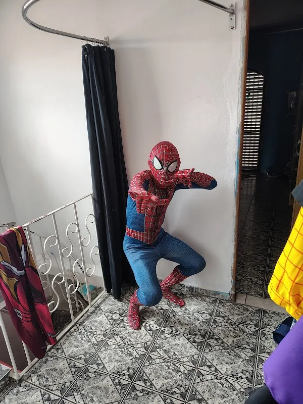 Oficina Stark - Aluguel de Fantasias — Outros em Campos do Jordão