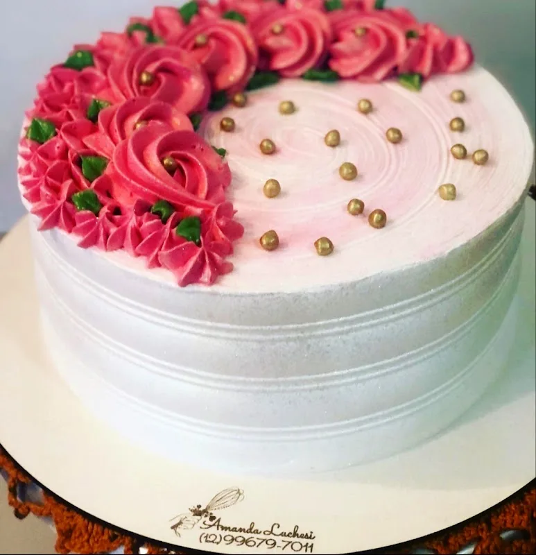 Amanda Luchesi Bolos e Doces — Bolos e Doces em Ubatuba