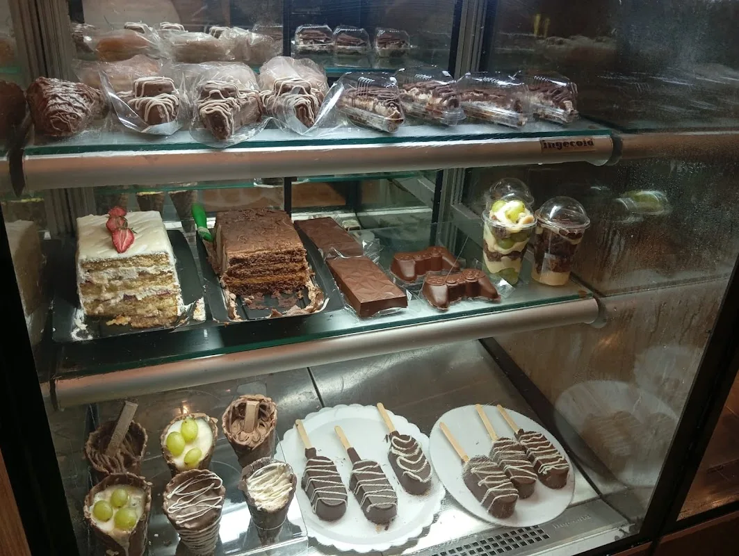 Doces & Brasa — Bolos e Doces em Ubatuba