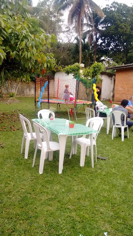 LOCAÇÃO DE BRINQUEDOS LALU SALÃO DE FESTAS — Outros em Ubatuba
