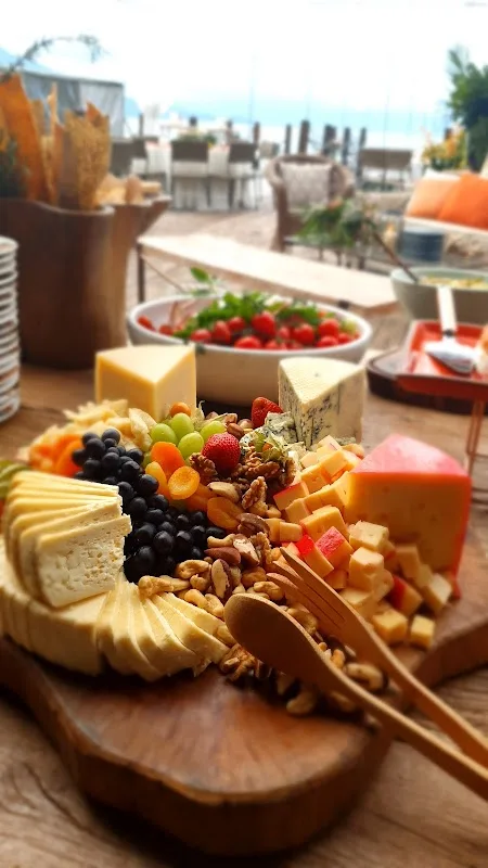 Buffet Marina Pontes — Buffet / Catering em São Sebastião