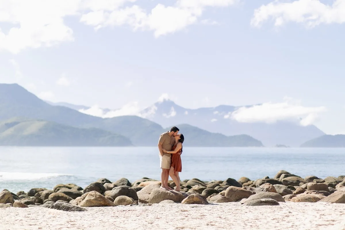 CAMI MENDES FOTOGRAFIA | casamentos & ensaios — Fotografia / Filmagem em São Sebastião